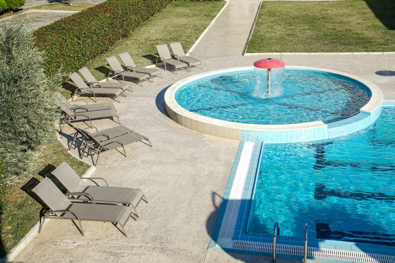 Apart Hotel Llolla Улцинь Экстерьер фото